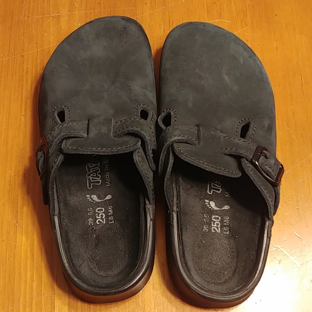 Size 8 Tatami Birkenstock Shoes